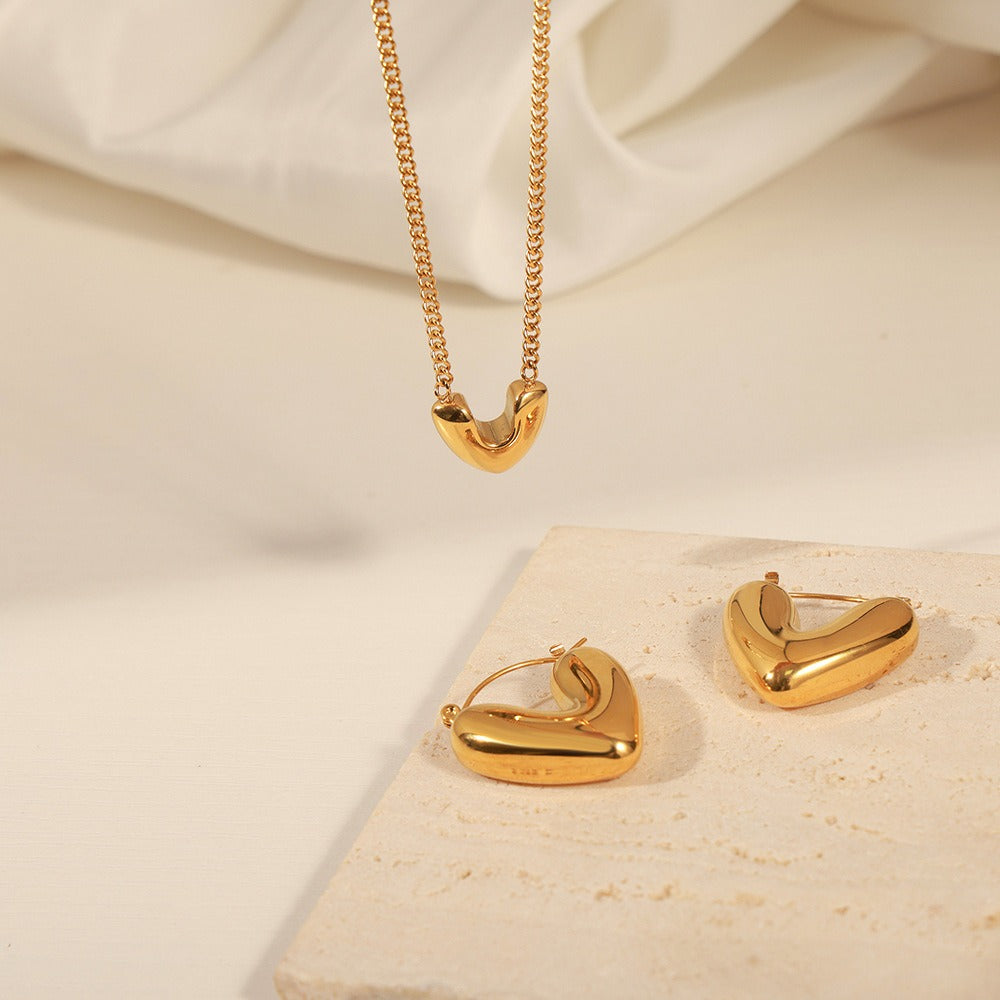 18k gold noble heart design necklace and earrings set - SAOROPHO