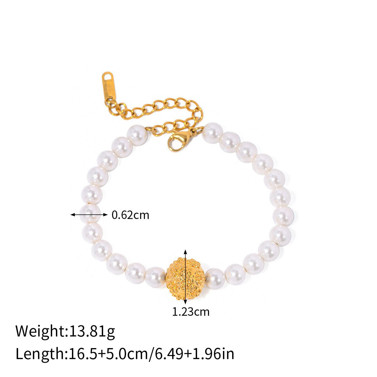 18k gold noble and majestic hammered embossed flower and pearl design bracelet - SAOROPHO